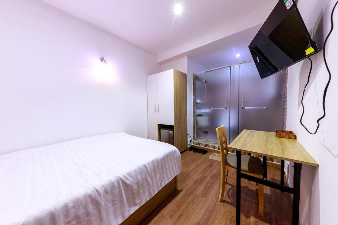 Venus Hotel & Massage - Bui Vien Walking Street โฮจิมินห์ซิตี้ ภายนอก รูปภาพ